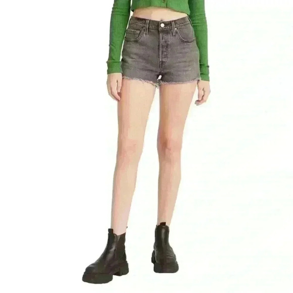 Levi’s 501 Denim Charcoal Shorts - Picture 2 of 6